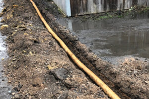 Verlegung von Drainage